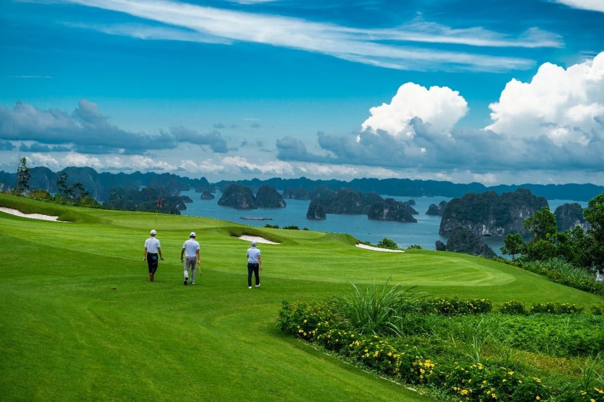 Back to Covid-19: Many Vietnam Golf Courses Closed Again